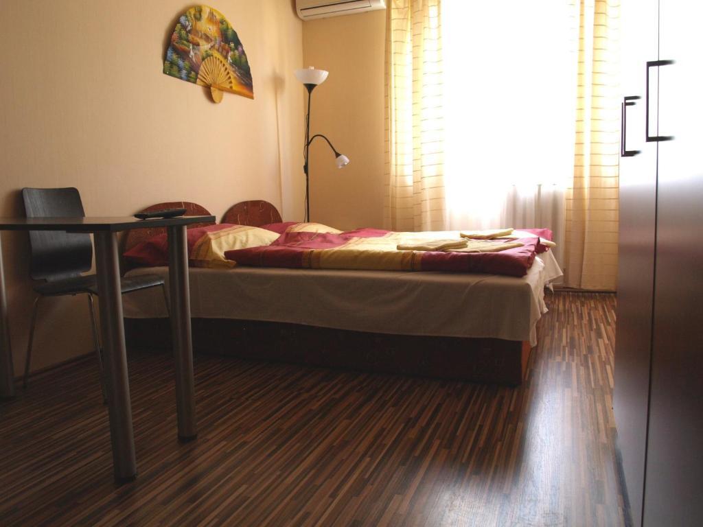 Top Apartment Budapest Room photo